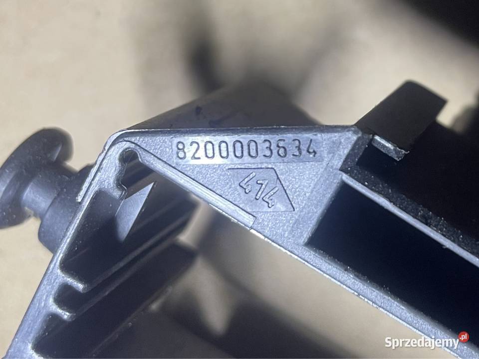 8200003634 skrzynka bezpieczników renault laguna Rok produkcji 2005 Szczecin