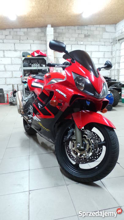 Honda cbr f4i sport