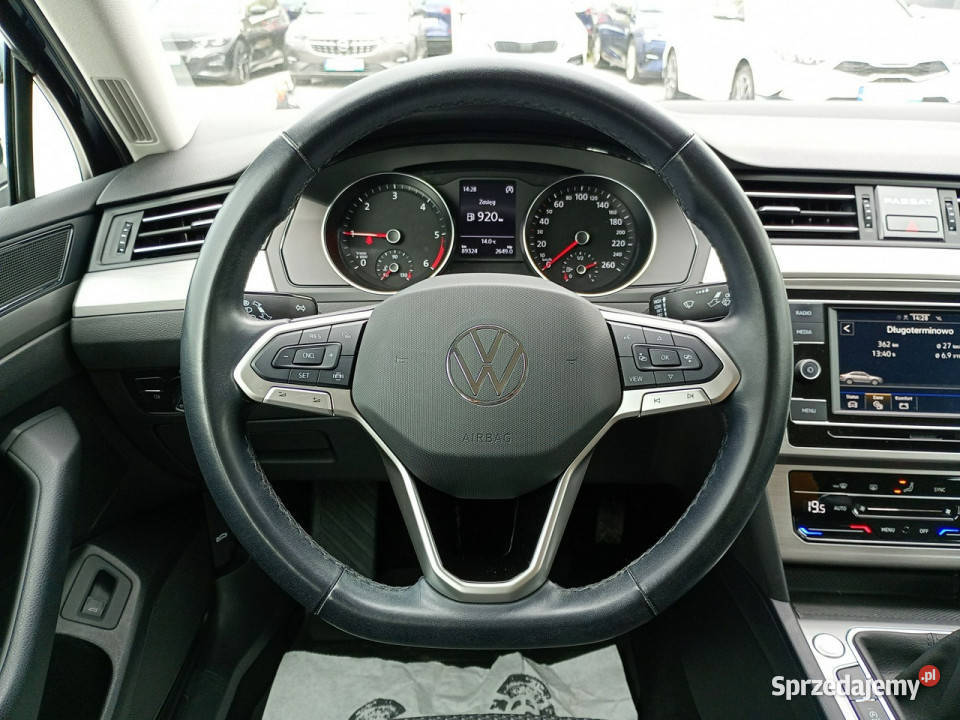 Volkswagen Passat 20 TDI Evo Essence Faktura Vat diesel wielkopolskie Poznań sprzedam