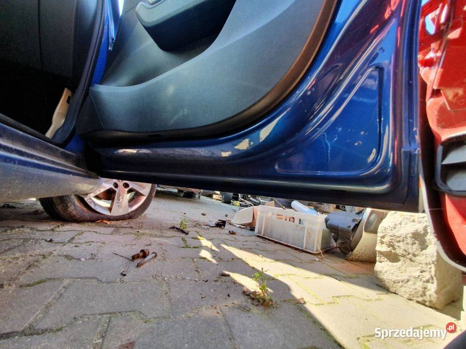 DRZWI PRAWE PRZÓD SKODA FABIA III LF5W Lipno