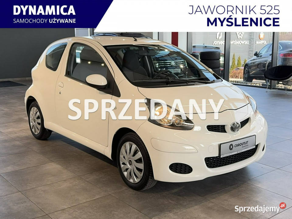 Toyota Aygo 10 68 M5 2011 r klimatyzacja garażowany sprzedam