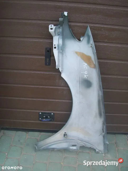 Błotnik prawy Megan Megane I BEZ RDZY Radom