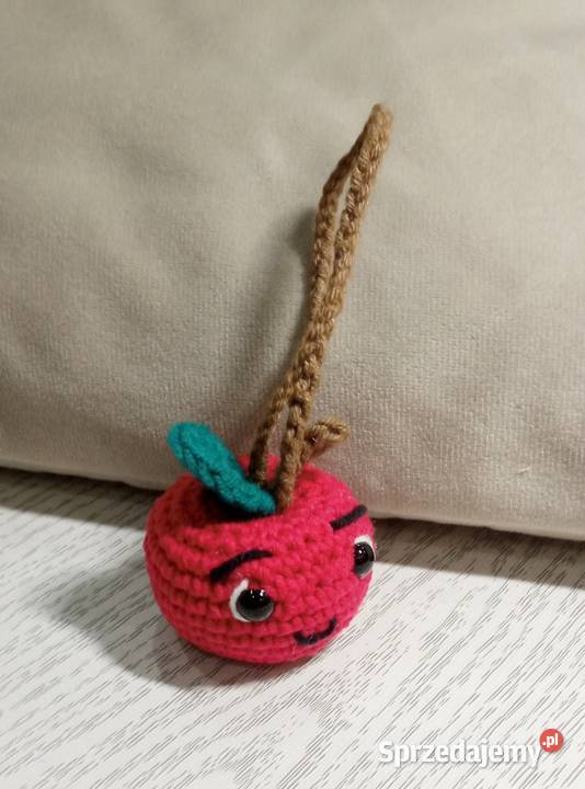 Jabłuszko wykonane na szydełku brelok Łask