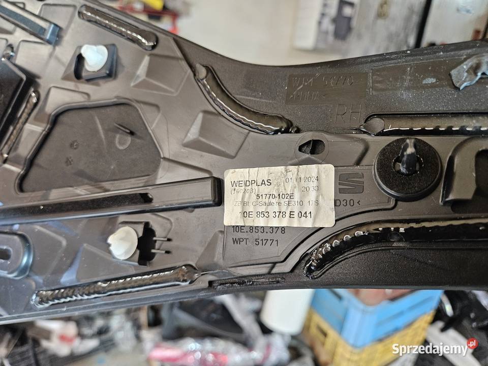 CUPRA BORN LISTWA NAKŁADKA BŁOTNIKA PRAWY TYŁ osobowe