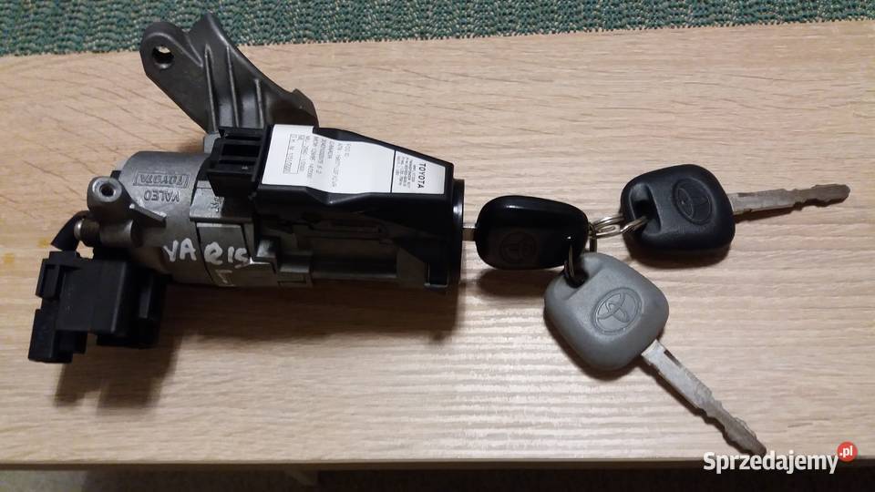 Stacyjka Toyota Yaris 1 3 x kluczyk osobowe Pozostałe