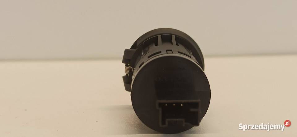 VOLVO V60 CC GNIAZDO PORT USB 32231928