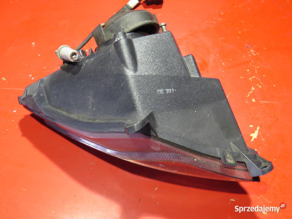 YAMAHA YZF R125 R 125 0813 lampa przód przednia Oświetlenie