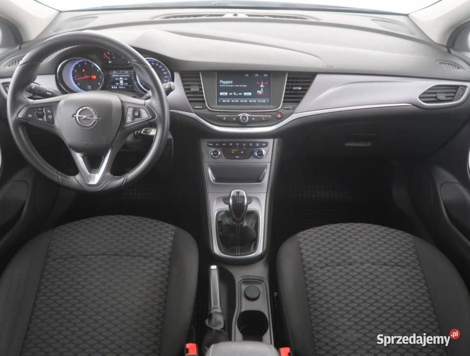 Opel Astra 14 T Bielany Wrocławskie