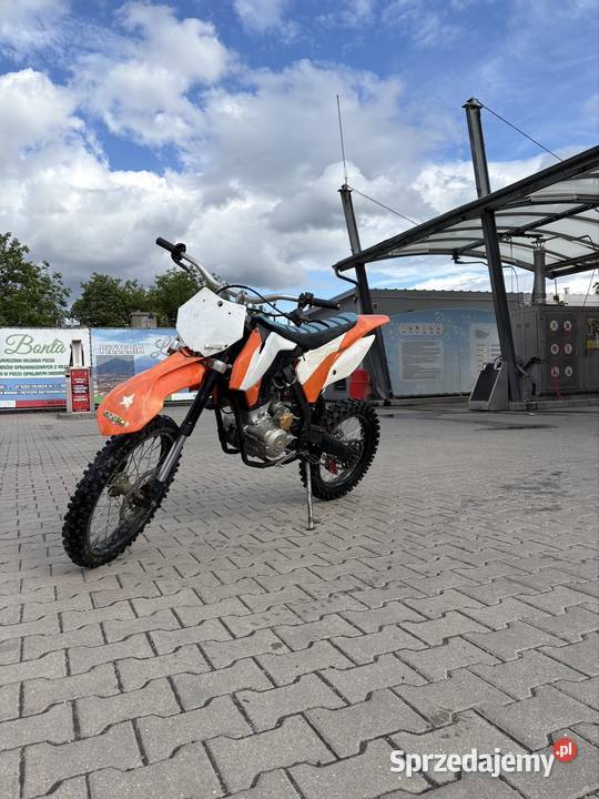 Alfard 250 łódzkie Tomaszów Mazowiecki sprzedam