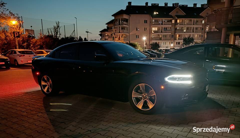 Dodge Charger 36 benzyna gaz poduszka powietrzna Charger sprzedam