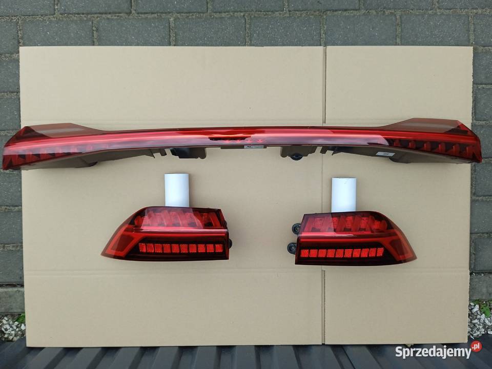 Audi RS7 C8 Lampy tylnej klapy bagażnika Świercze