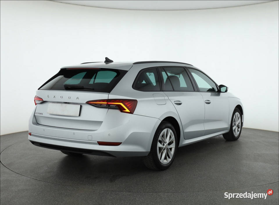 Skoda Octavia 15 TSI Piaseczno