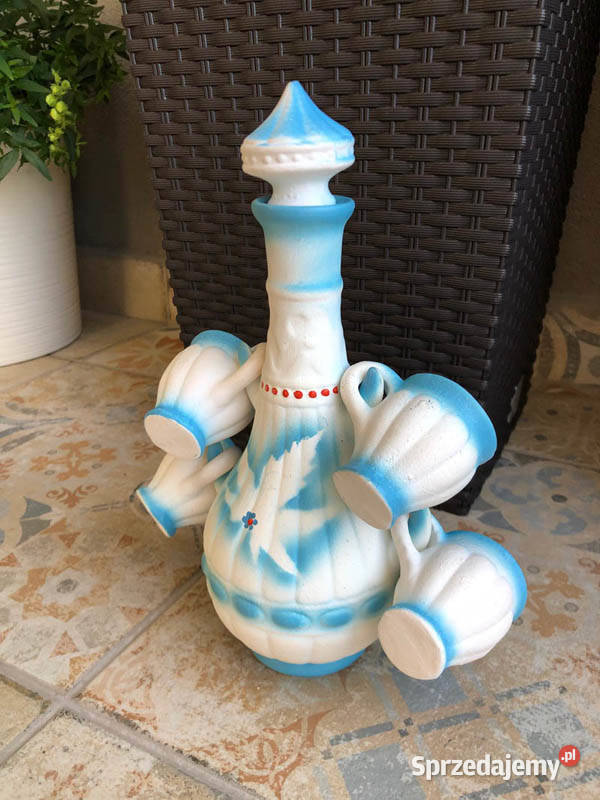 Ceramiczna karafka z 42 czarkami 25 inny kolor sprzedam