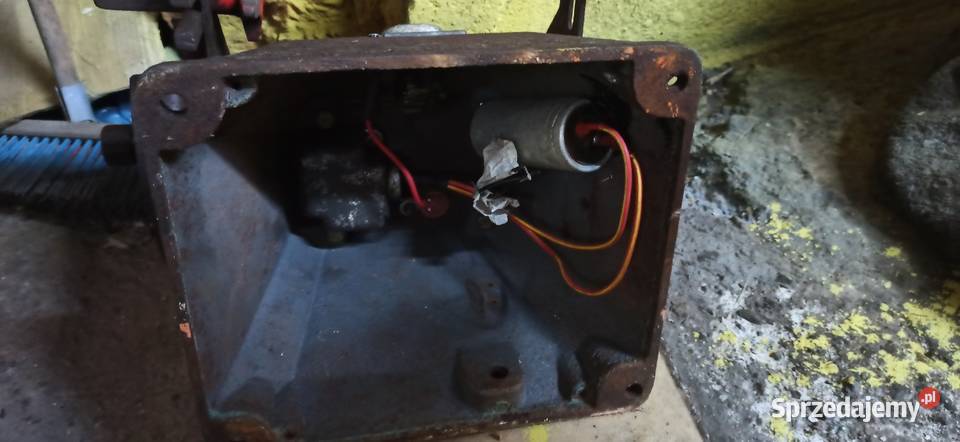 Solidna szlifierka stołowa 220v Biała