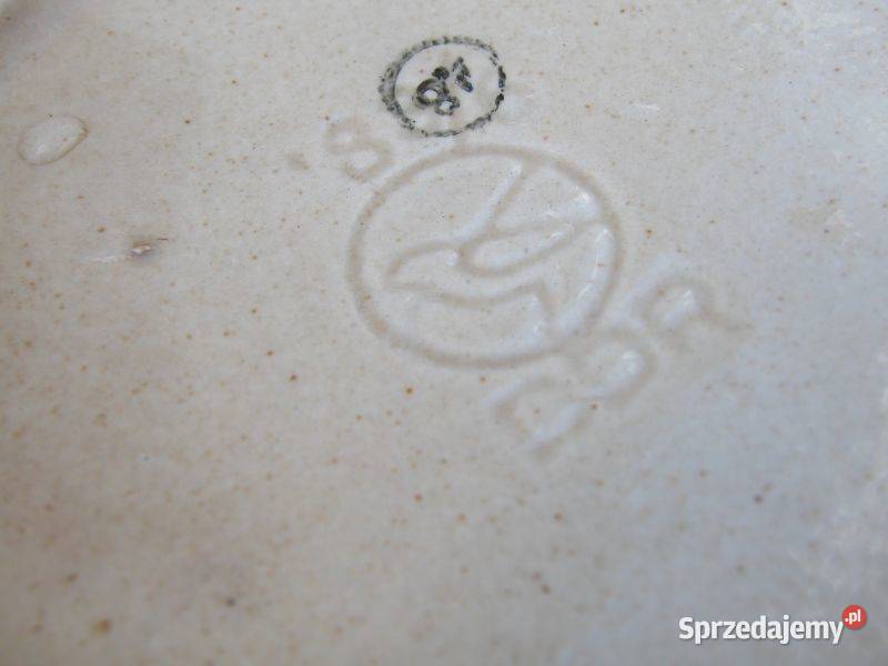 stare ceramiczne dzbanki 3 sztuki sygnowane