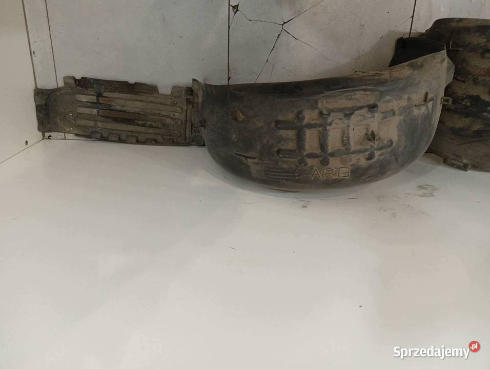 NADKOLE LEWY PRAWY TYŁ KPL 9810967980 Toyota Rok produkcji 2018 sprzedam
