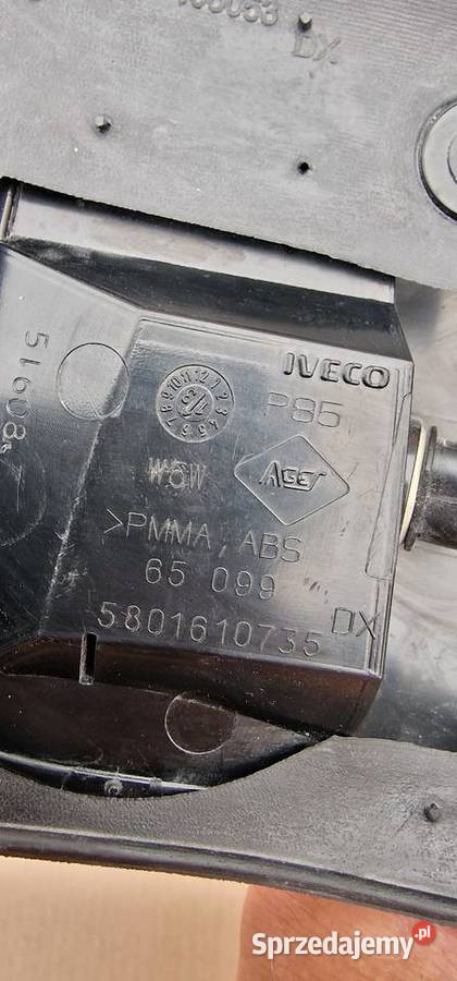 IVECO DAILY IV 2014 LAMPA OBRYSOWA DACHOWA PRAWA Motoryzacja sprzedam