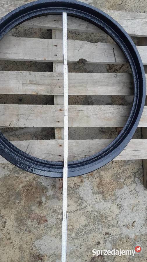 właz żeliwny fi 600 D400 Szałsza