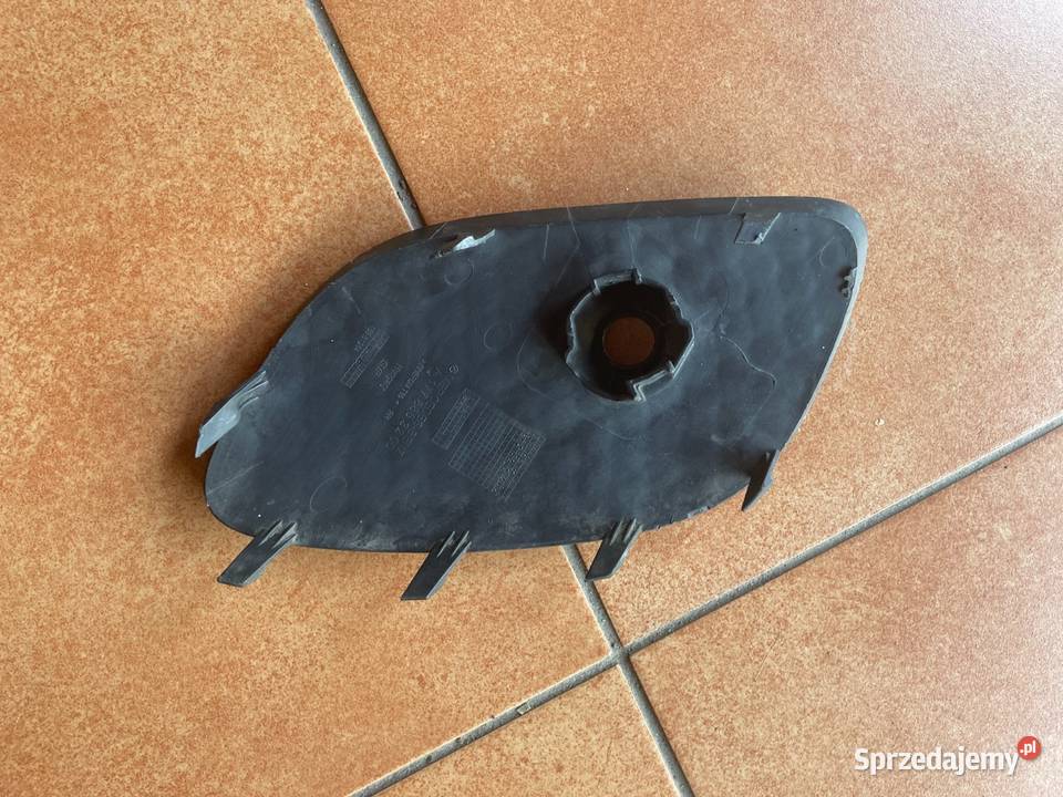 Kratka zderzak prawa przód Mercedes a klasa osobowe Zderzaki sprzedam