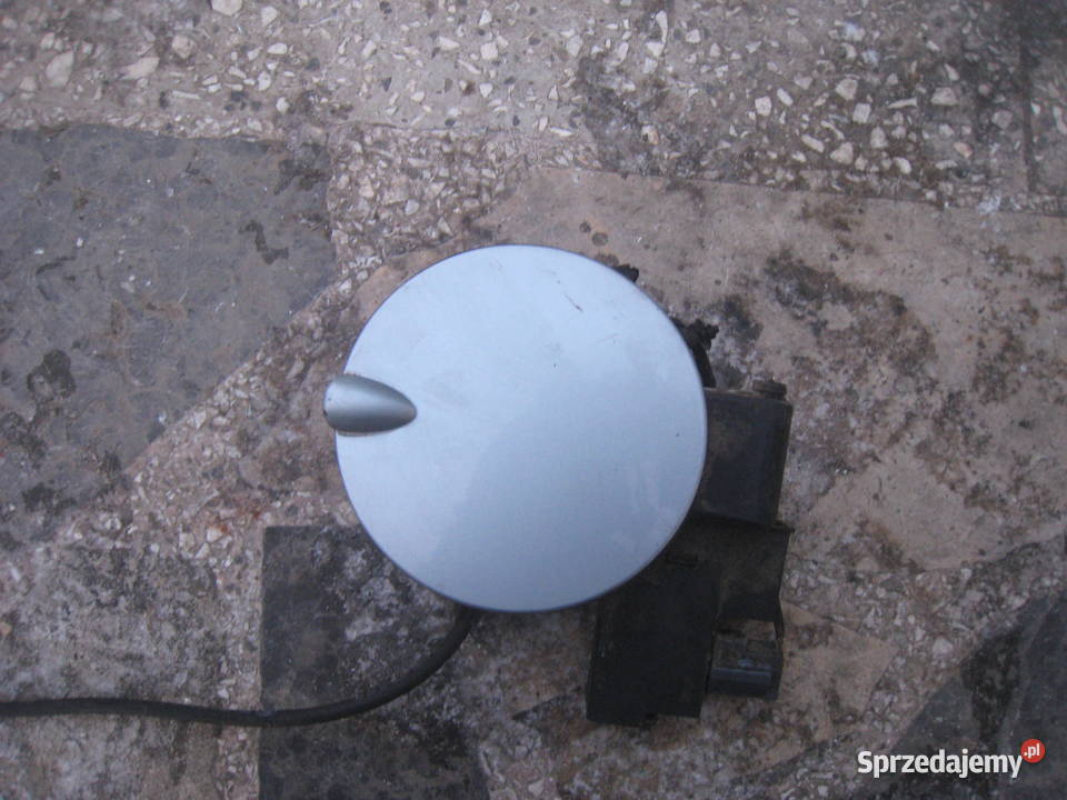 Klapka wlewu paliwa Ford Focus c 03