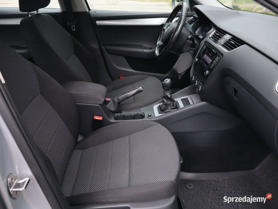 Skoda Octavia 16 TDI srebrny Katowice sprzedam