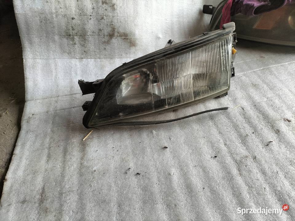 VECTRA B LAMPA PRZÓD PRZEDNIA LEWA osobowe Kamień-Kolonia sprzedam