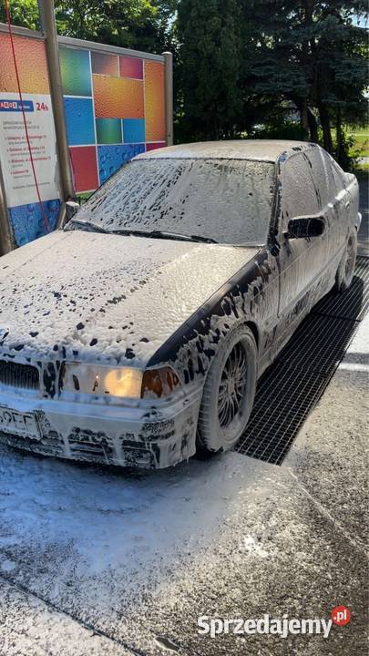 BMW E36 25tds Sedan montrealblau Witkowo