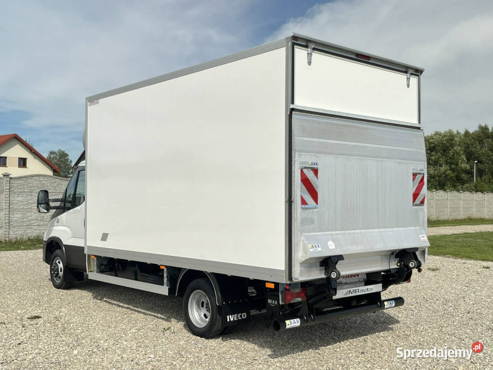 Iveco Daily 50C16 Winda1tona Kontener 8 palet Rok produkcji 2021