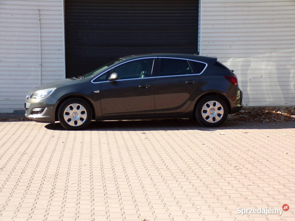 Opel Astra FuuL Cosmo I właść 2014r J 20092019 podgrzewane fotele sprzedam