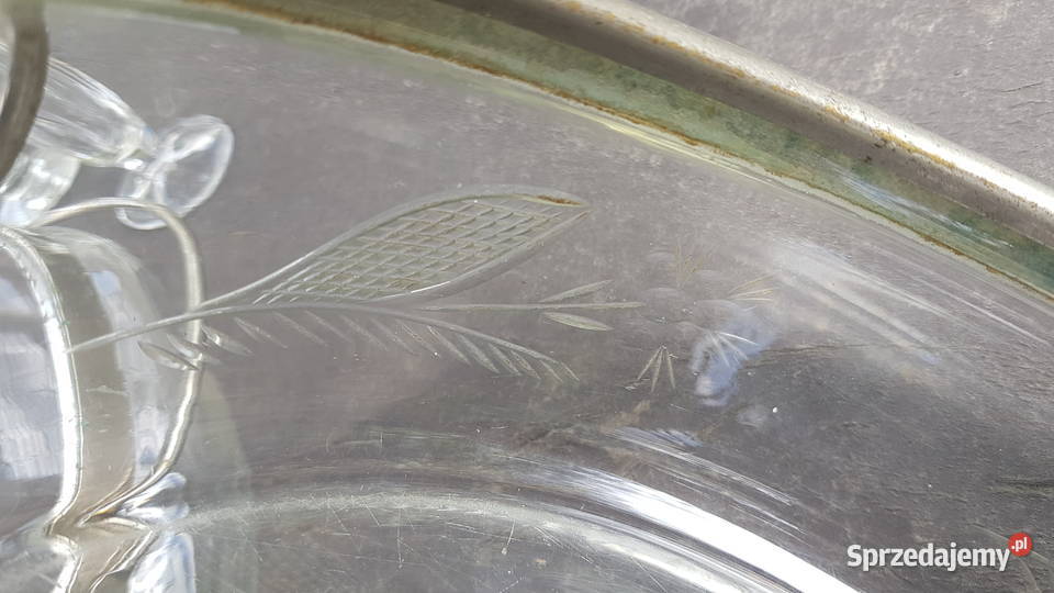 Trzy stare misy ze stalowymi uchwytami Myszków