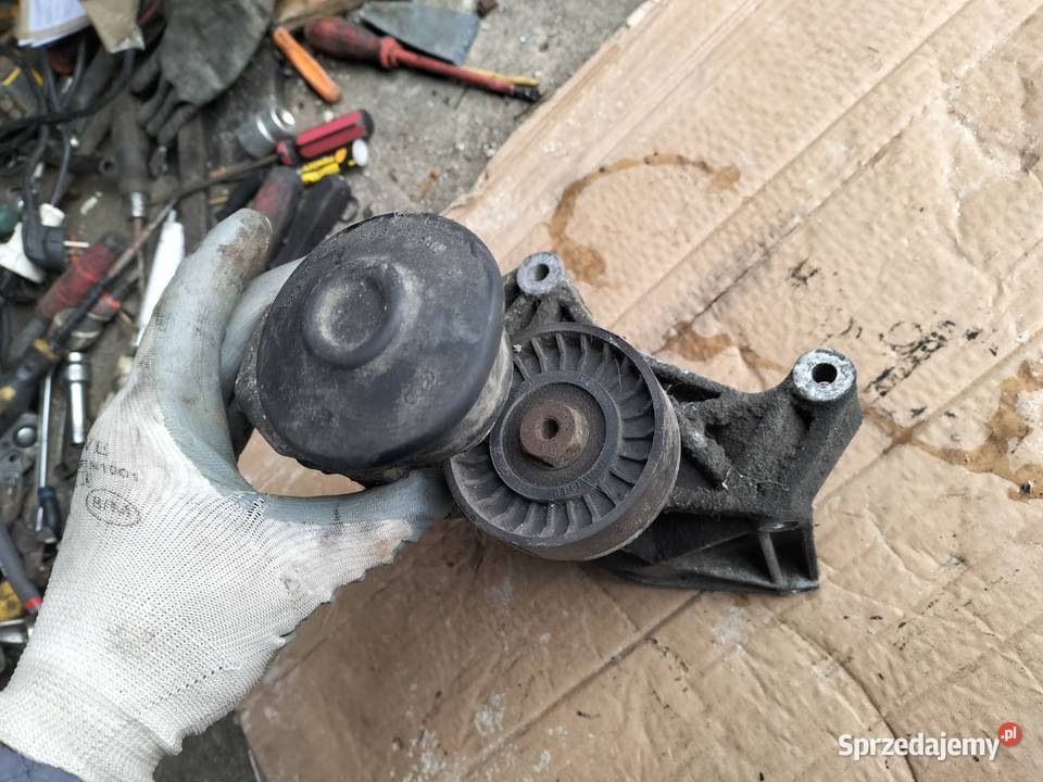 AUDI 80B4 80 B4 19 TDI 028903143G PODSTARA Kamień-Kolonia sprzedam