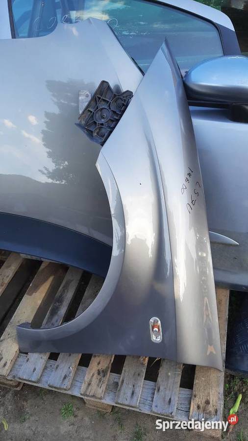 maska Seat Toledo III lak LS7U zderzak lampa Dębno