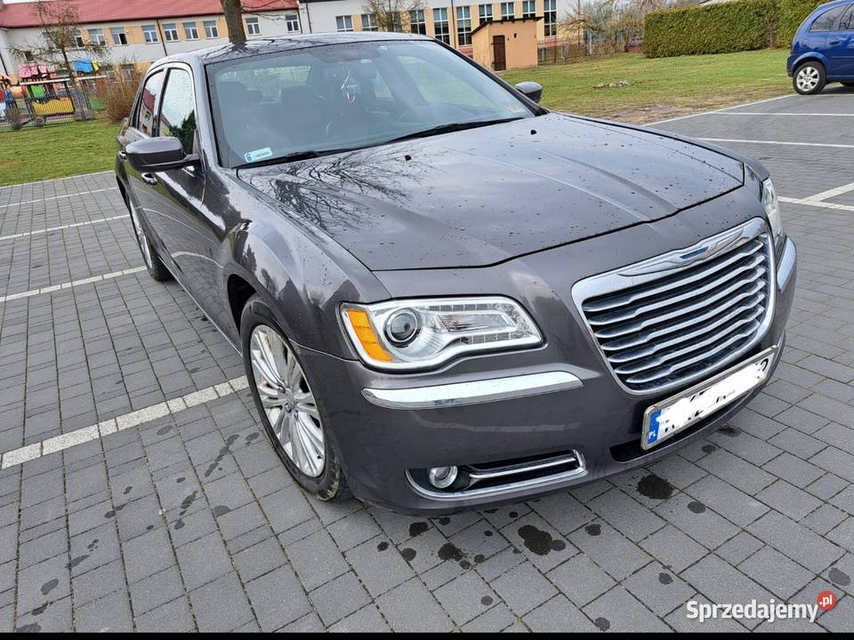 Chrysler 300 36 V6 4x4 tempomat Głowaczów