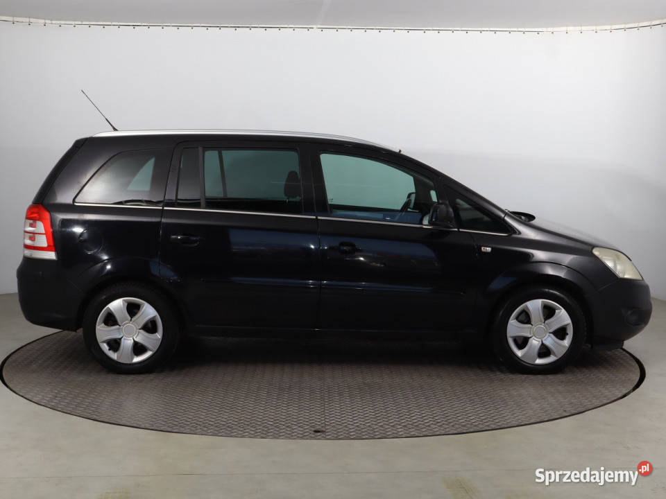 Opel Zafira 17 CDTI MPV Bielany Wrocławskie