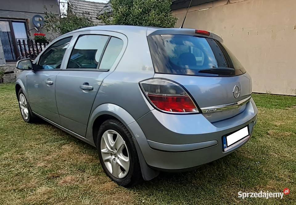 Opel Astra H 14 16v 90 2010 Libiąż