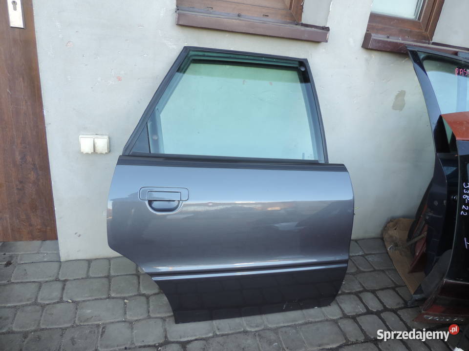 AUDI 80 B4 KOMBI AVANT DRZWI PRAWY TYŁ Drzwi Nowy Sącz