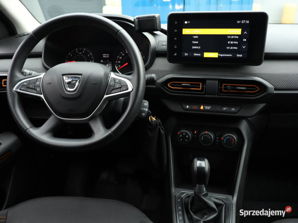 Dacia Sandero 10 TCe światła przeciwmgielne sprzedam