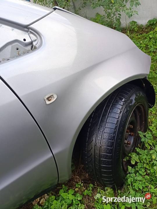 Błotnik prawy Mercedes A klasa W168 kolor 706 Szczecin