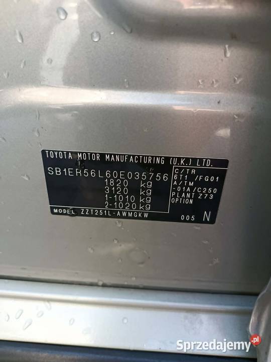 Toyota Avensis 18 lpg gaz hak 4x elszyby komputer pokładowy Avensis Warszawa