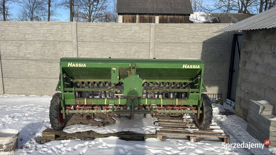 Siewnik Hassia DKL 250 Siewniki i sadzarki Piotrów-Gułaczów