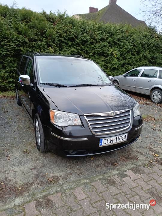 Chrysler town country dodge vw grand Voyager Rok produkcji 2010 Chełmno