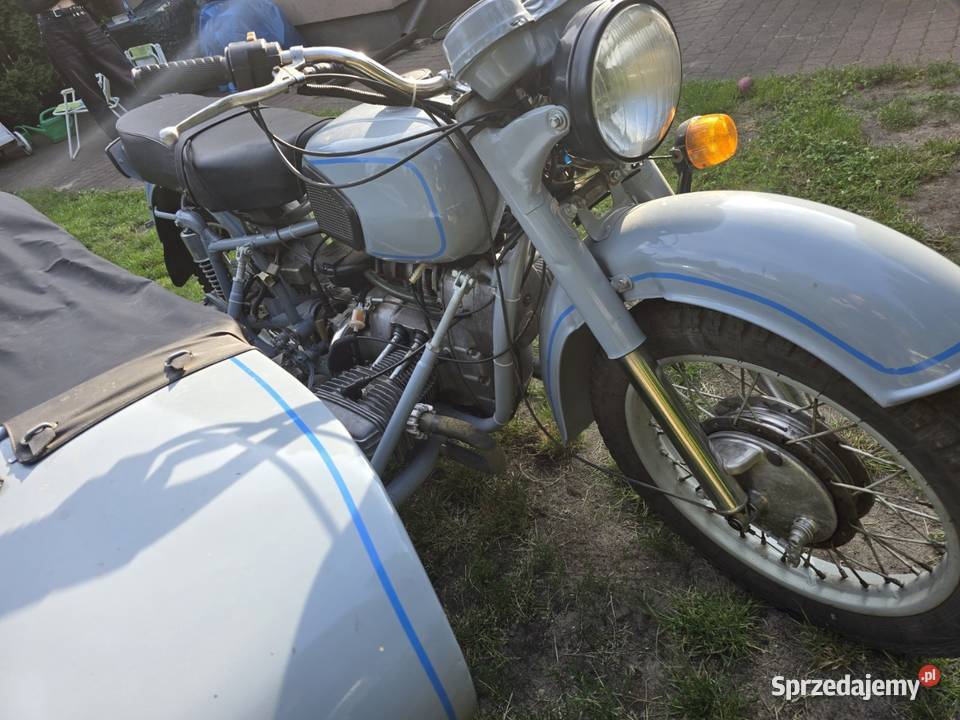Motocykl DNIEPR MT16 z napędem na kosz Rok produkcji 1992