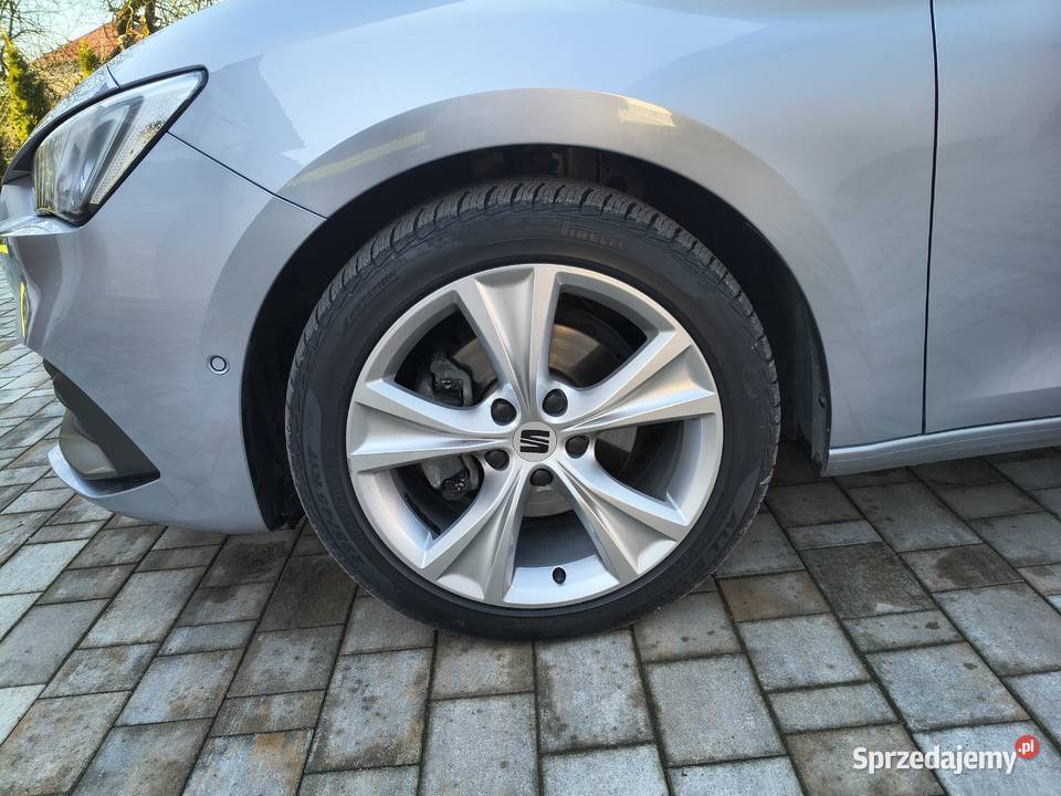 Seat Leon FR 2021r 15 Benzyna 150 Automat Gdów