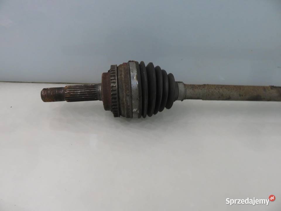 PÓŁOŚ PRAWA PRZEDNIA TOYOTA YARIS I 14 D4D sprzedam