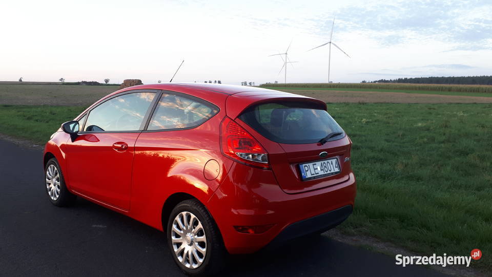 Ford Fiesta 12 benzyna VAT marża Fiesta sprzedam