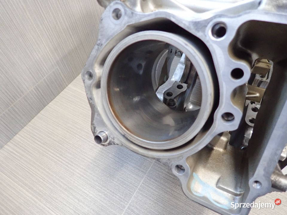 Cylinder Dwa Kartery Dół Góra Tuleje Cylindrów Strzelce Krajeńskie