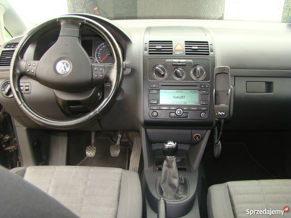 VW TOURAN 20TDI 140 7 OSOBOWY 6 BIEGOWY manualna Tomaszów Mazowiecki sprzedam