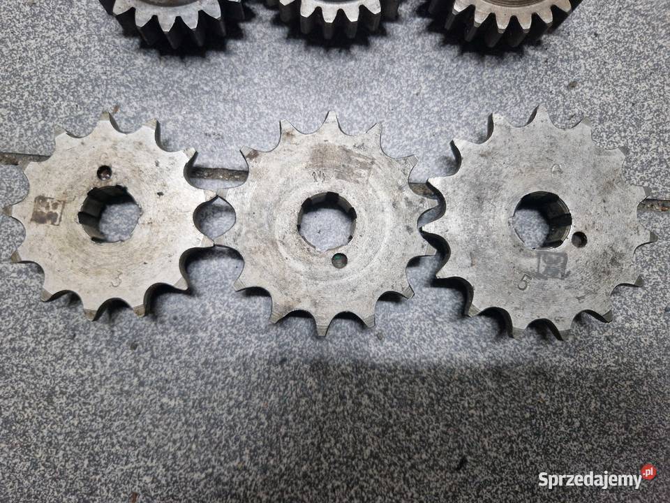 Nowa zębatka napędowa Cz 250 380 cross 980 984 Białystok