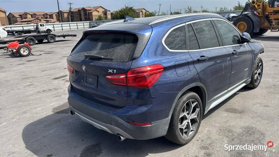 BMW X1 2016 20 xDrive delikatnie uszkodzona 0510 Żórawina sprzedam