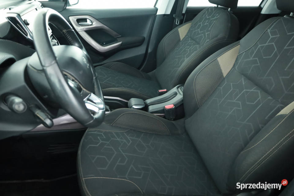 Peugeot 2008 12 PureTech wspomaganie kierownicy Piaseczno